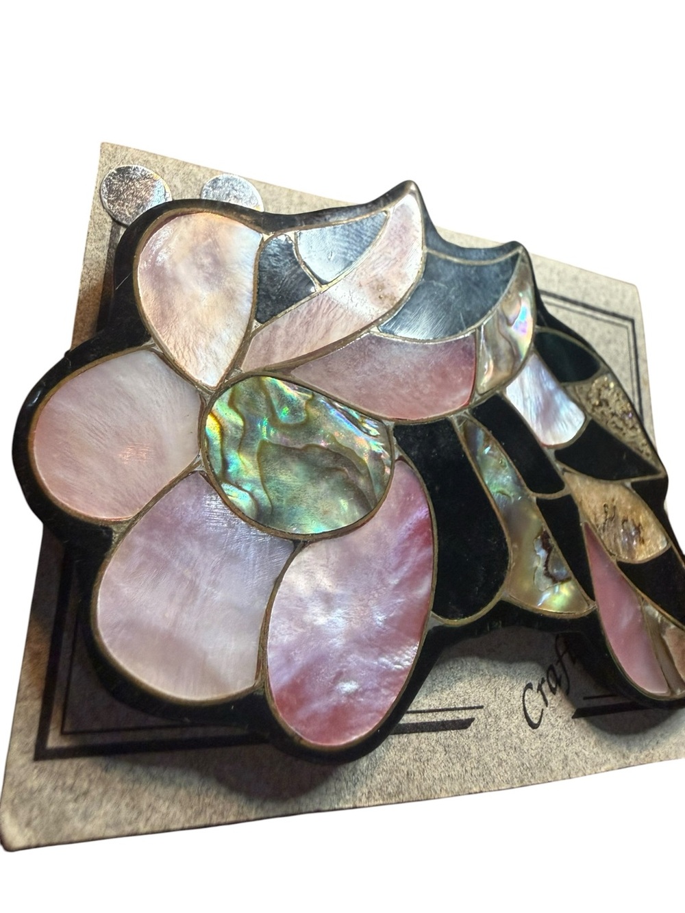 Martcraft “Crafted by Marty” Abalone & Mother of Pearl Inlay Floral Brooch - Picture 5 of 7